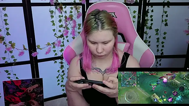 Snapshot of kitsune_little chatting on 04-15-26, 03:46 kitsune little online show from 04-15-26, 03:46