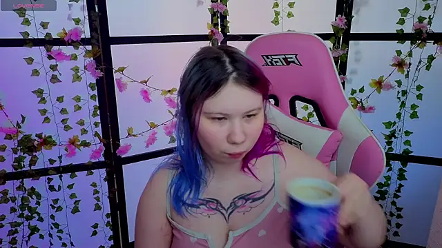 Snapshot of kitsune_little chatting on 07-16-26, 03:34 kitsune little online show from 07-16-26, 03:34