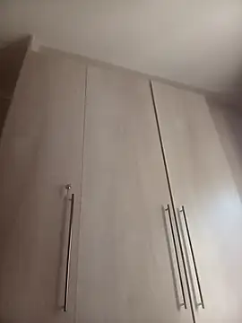 Leroyhotess online show from 02-18-26, 01:29