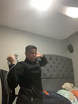 Snapshot of WILD_BIGCOCK35 chatting on 02-24-26, 11:36 WILD BIGCOCK35 online show from 02-24-26, 11:36