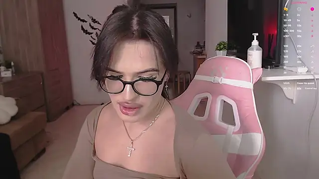 Snapshot of ShayL1sse chatting on 02-26-26, 10:36 ShayL1sse online show from 02-26-26, 10:36