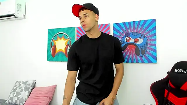 Thomas walker14 online show from 03-28-26, 12:27