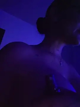 Snapshot of Roma_xxx chatting on 02-22-26, 02:56 Roma xxx online show from 02-22-26, 02:56