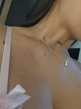 Snapshot of Roma_xxx chatting on 02-22-26, 10:08 Roma xxx online show from 02-22-26, 10:08