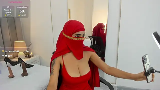 Snapshot of aminaa_ chatting on 02-13-26, 07:21 aminaa online show from 02-13-26, 07:21