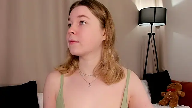 MaraaSwan online show from 03-15-26, 04:29