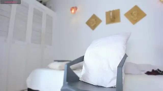 Snapshot of AustinKnox chatting on 03-02-26, 05:08 AustinKnox online show from 03-02-26, 05:08