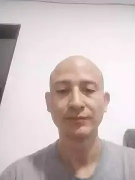 Snapshot of Diego19871 chatting on 07-24-26, 02:37 Diego19871 online show from 07-24-26, 02:37