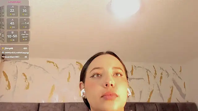 Snapshot of melanie_velle chatting on 02-25-26, 03:05 melanie velle online show from 02-25-26, 03:05