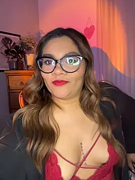 Snapshot of ludmila_x chatting on 02-14-26, 04:09 ludmila x online show from 02-14-26, 04:09