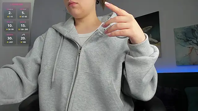 Snapshot of me1issa_sss chatting on 02-17-26, 01:02 me1issa sss online show from 02-17-26, 01:02