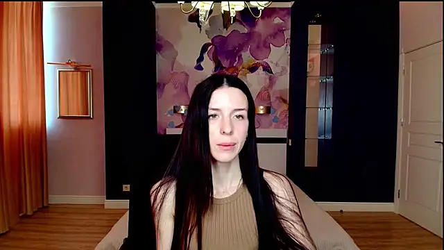 NoirDiva online show from 04-17-26, 05:54