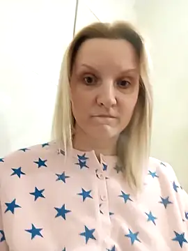 SusanGold9211 online show from 03-01-26, 12:23