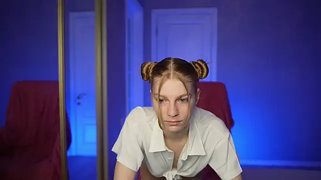 AlisMil online show from 04-02-26, 09:29