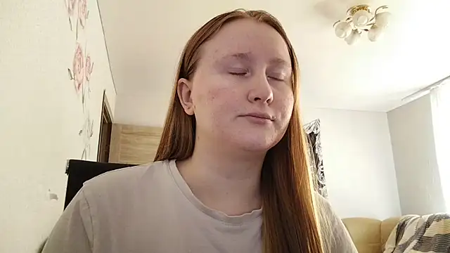 AnikaLipps online show from 05-28-26, 02:47