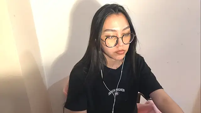 Stefania65 online show from 04-18-26, 04:44