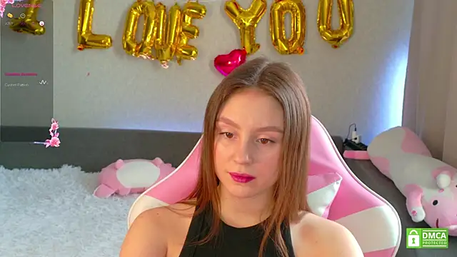 Snapshot of KateNickson chatting on 02-24-26, 05:16 KateNickson online show from 02-24-26, 05:16