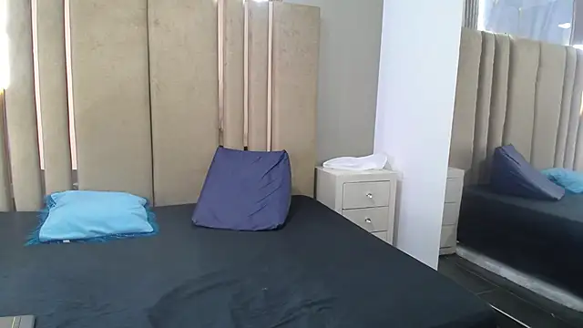 Snapshot of cherry07_ chatting on 02-16-26, 11:17 cherry07 online show from 02-16-26, 11:17