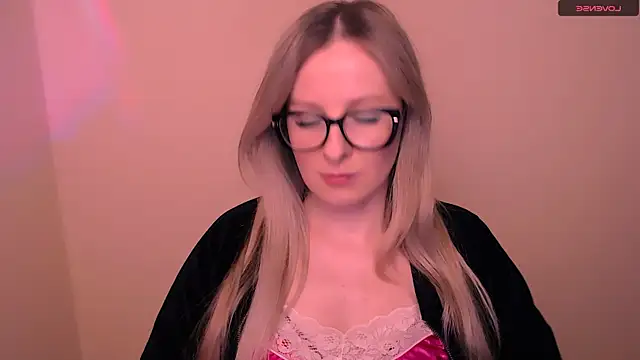 AnnePeach online show from 03-06-26, 06:04