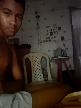 Snapshot of jujubinha1028 chatting on 02-14-26, 04:42 jujubinha1028 online show from 02-14-26, 04:42