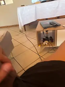 Snapshot of colouredboyfrombelhar chatting on 02-20-26, 07:54 colouredboyfrombelhar online show from 02-20-26, 07:54