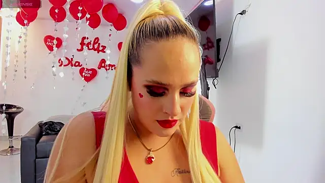 Snapshot of jimenadelaoz chatting on 02-15-26, 03:03 jimenadelaoz online show from 02-15-26, 03:03