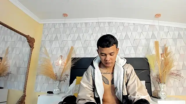 Snapshot of TylerGandi chatting on 02-22-26, 08:07 TylerGandi online show from 02-22-26, 08:07