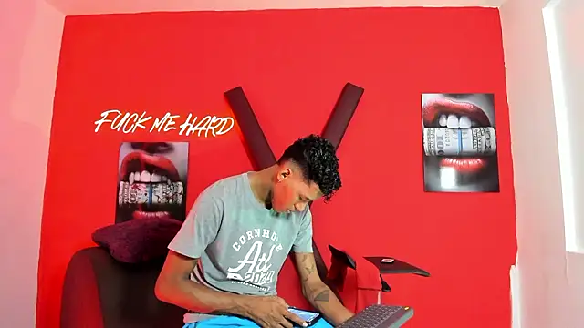 Snapshot of GREEN_BOYS chatting on 02-28-26, 07:31 GREEN BOYS online show from 02-28-26, 07:31