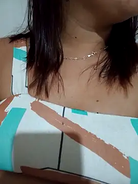 Snapshot of mykasantos20 chatting on 02-15-26, 04:47 mykasantos20 online show from 02-15-26, 04:47