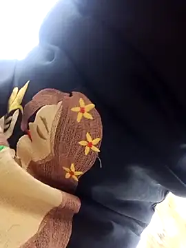 Snapshot of taniya0 chatting on 02-26-26, 12:37 taniya0 online show from 02-26-26, 12:37