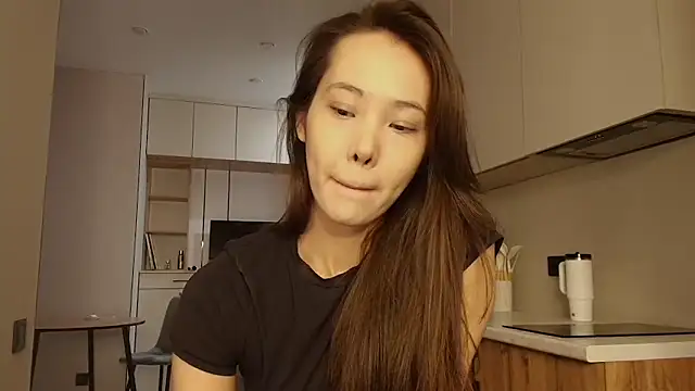 Snapshot of lilly_sweeet chatting on 03-02-26, 04:03 lilly sweeet online show from 03-02-26, 04:03