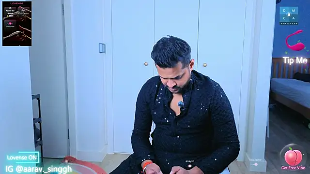 Snapshot of aarrav_hotty chatting on 02-15-26, 08:49 aarrav hotty online show from 02-15-26, 08:49