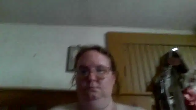 Snapshot of naughty_queen1 chatting on 04-23-26, 08:55 naughty queen1 online show from 04-23-26, 08:55