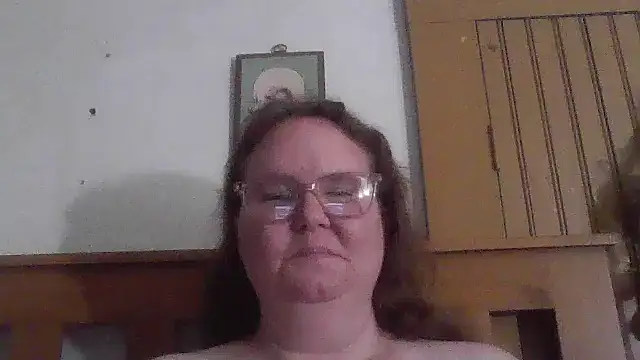 Snapshot of naughty_queen1 chatting on 04-29-26, 07:20 naughty queen1 online show from 04-29-26, 07:20
