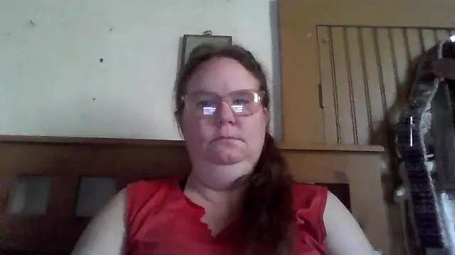 Snapshot of naughty_queen1 chatting on 05-04-26, 11:06 naughty queen1 online show from 05-04-26, 11:06