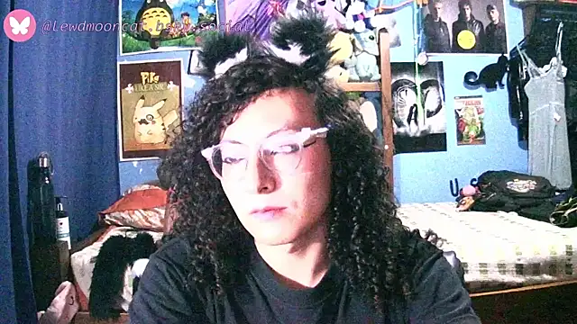 lewd mooncat online show from 05-07-26, 11:21