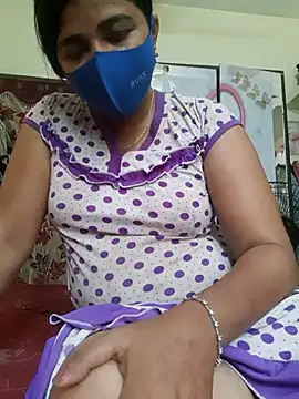 Snapshot of Tamil_Luckly_girl chatting on 05-03-26, 06:30 Tamil Luckly girl online show from 05-03-26, 06:30