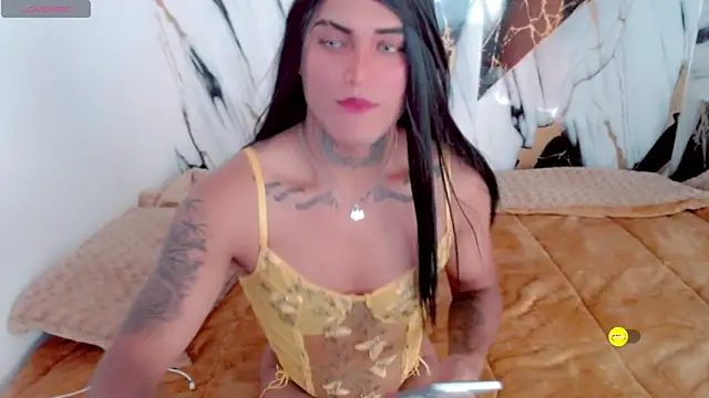 Snapshot of Sofia_HotSexi chatting on 02-17-26, 04:35 Sofia HotSexi online show from 02-17-26, 04:35