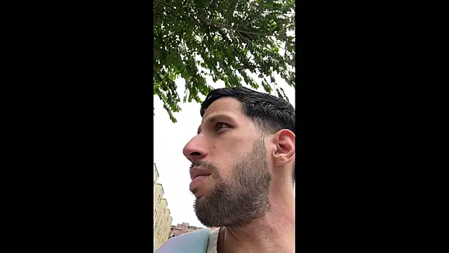 Snapshot of Karim_mansur chatting on 04-11-26, 03:49 Karim mansur online show from 04-11-26, 03:49