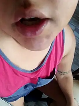 Snapshot of 69_less chatting on 02-23-26, 06:38 69 less online show from 02-23-26, 06:38