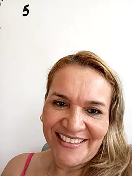 charlotte milf30 online show from 03-08-26, 02:32