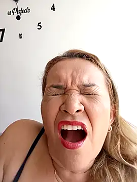 charlotte milf30 online show from 03-12-26, 02:12