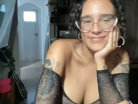 curlybb55 online show from 02-18-26, 09:22