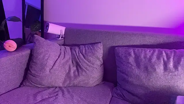 Heytincho online show from 02-23-26, 07:17