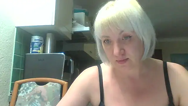 Snapshot of Alena1107 chatting on 03-02-26, 09:54 Alena1107 online show from 03-02-26, 09:54