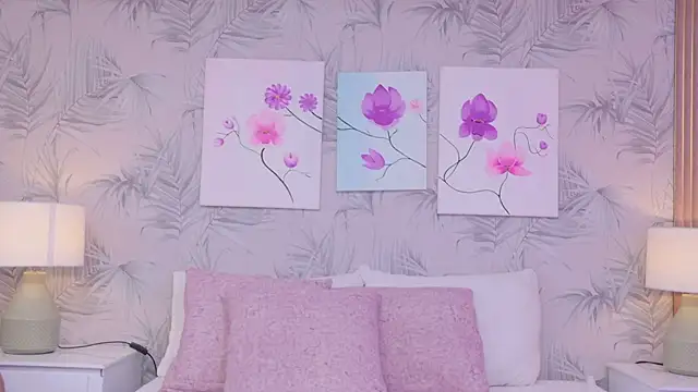 AntonellaEscudero online show from 02-24-26, 07:45