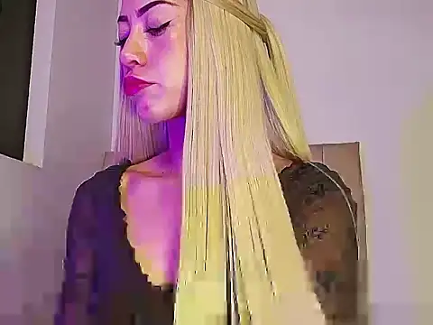 Snapshot of Holistic_Ambrita chatting on 02-16-26, 02:51 Holistic Ambrita online show from 02-16-26, 02:51