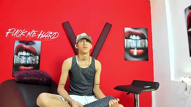 Snapshot of BOYS_PLAY chatting on 02-20-26, 01:22 BOYS PLAY online show from 02-20-26, 01:22