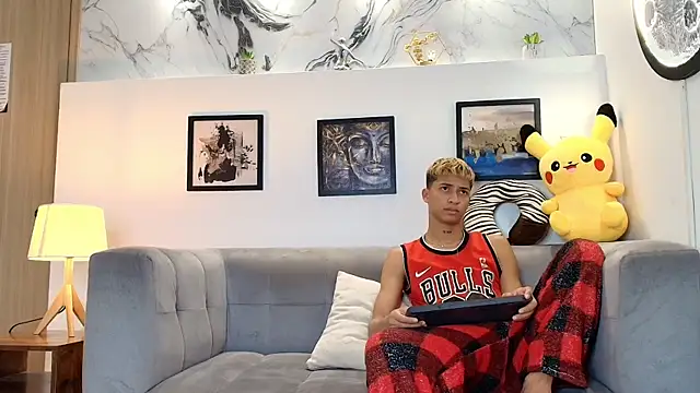 GOLD BOYS online show from 05-19-26, 07:26