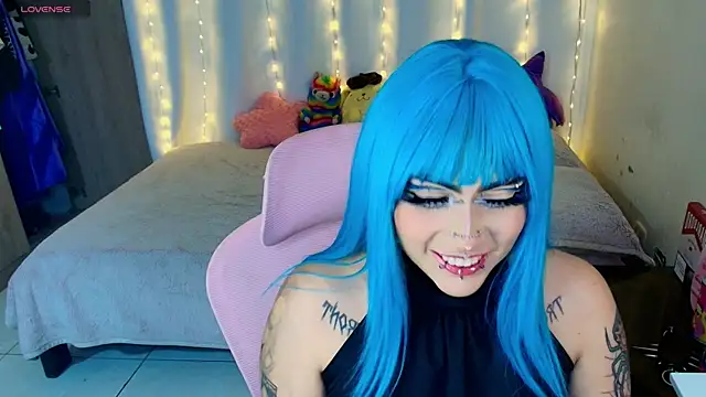 maliciaXpoison online show from 05-27-26, 02:41